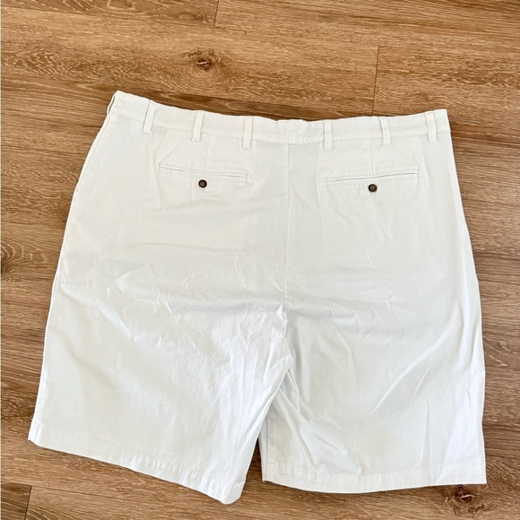 Nautica White Flat Front Shorts plus size 52W - Picture 4 of 7